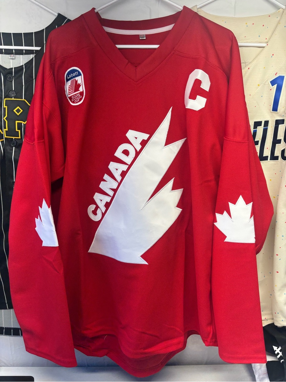 Unbranded Men's Red V-Neck Canada Hockey Sweater